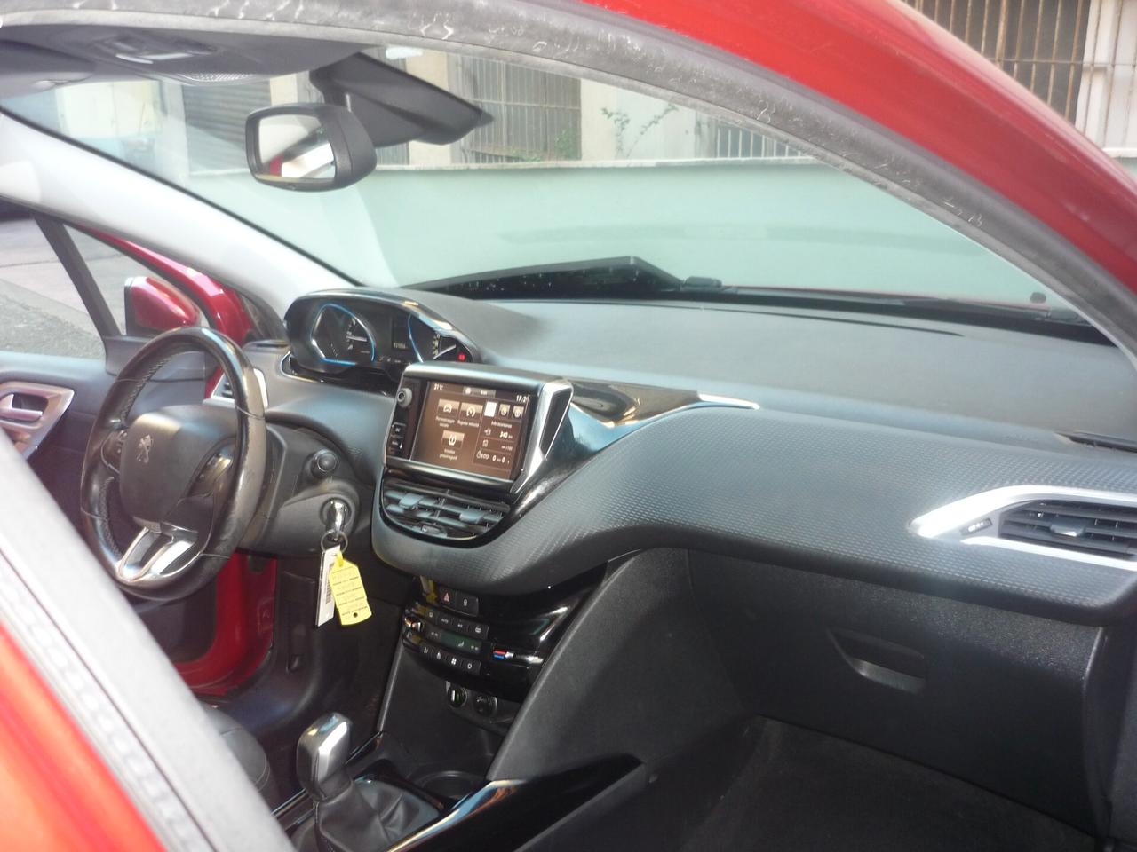 Peugeot 2008 PureTech 82 Allure