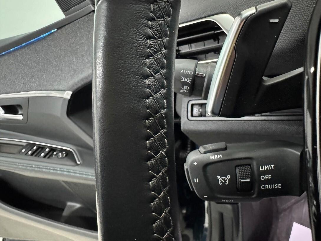 3008 1.5HDi 130cv EAT8 Allure Pack PERFETTA