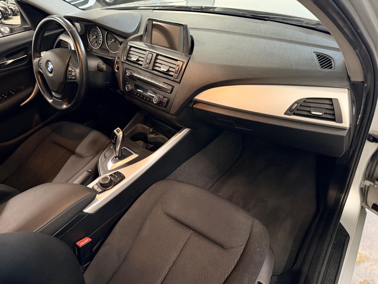 Bmw 118 118d 5p. Sport