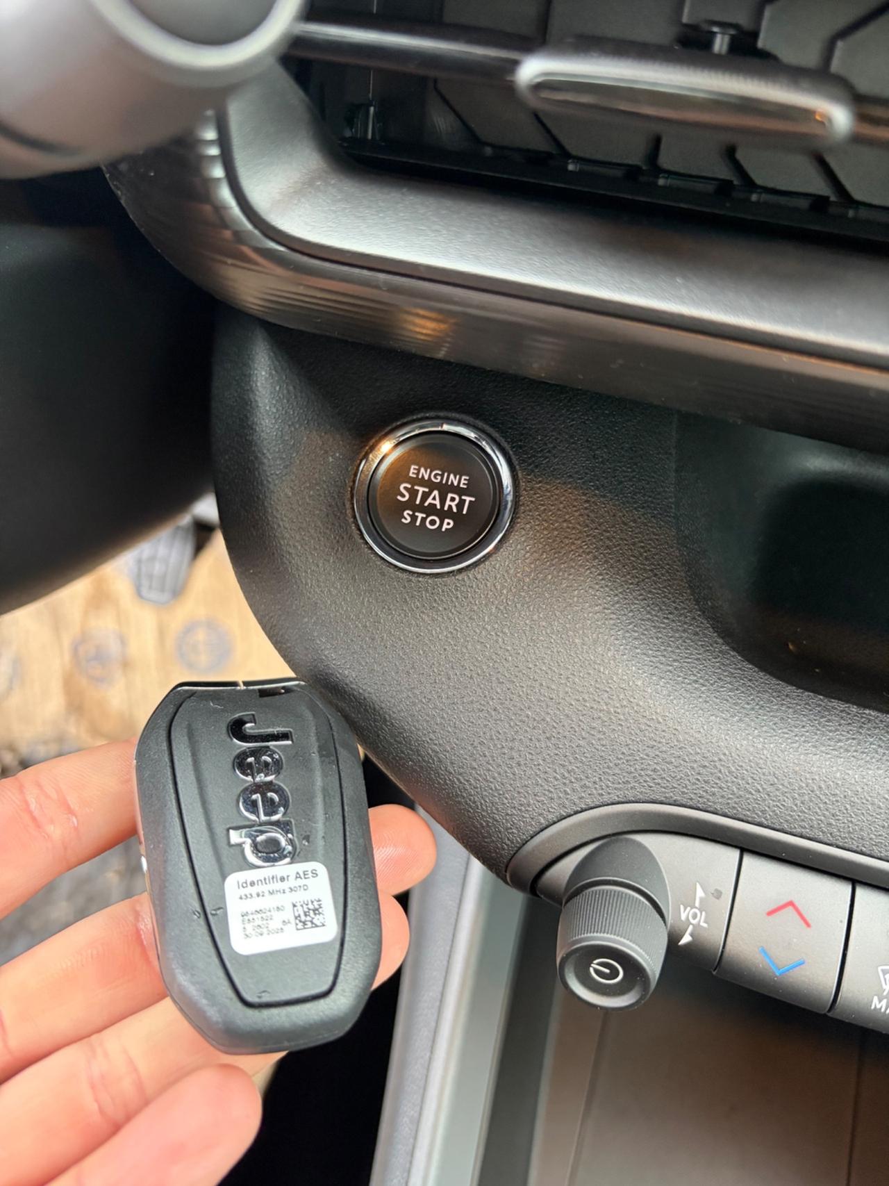 Jeep Avenger 1.2 Turbo 100 CV Longitude