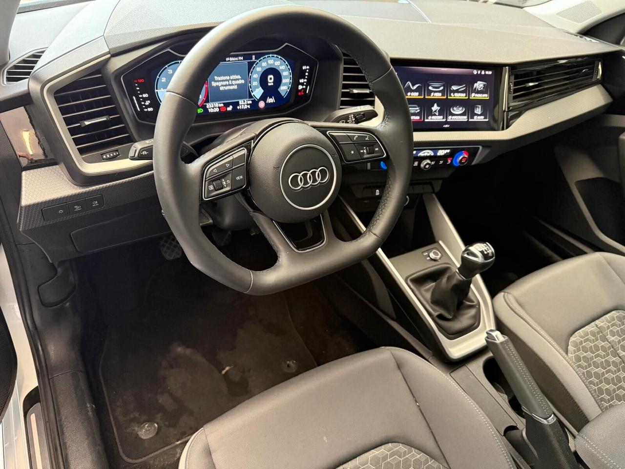 Audi A1 SPB 30 TFSI Identity Black