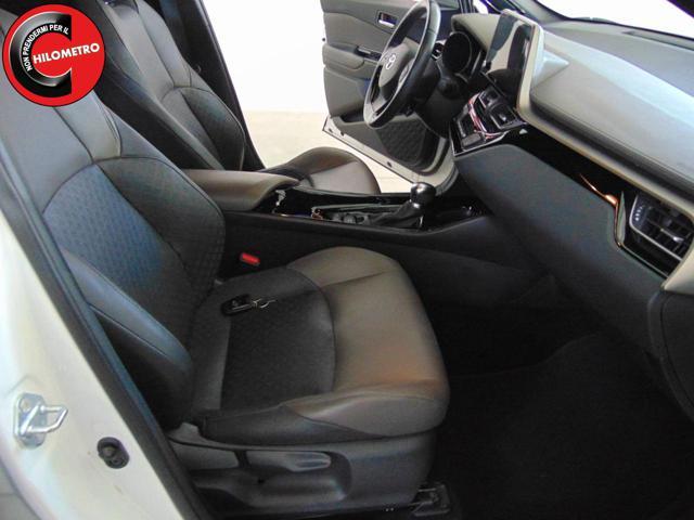 TOYOTA C-HR 2.0 Hybrid E-CVT Lounge