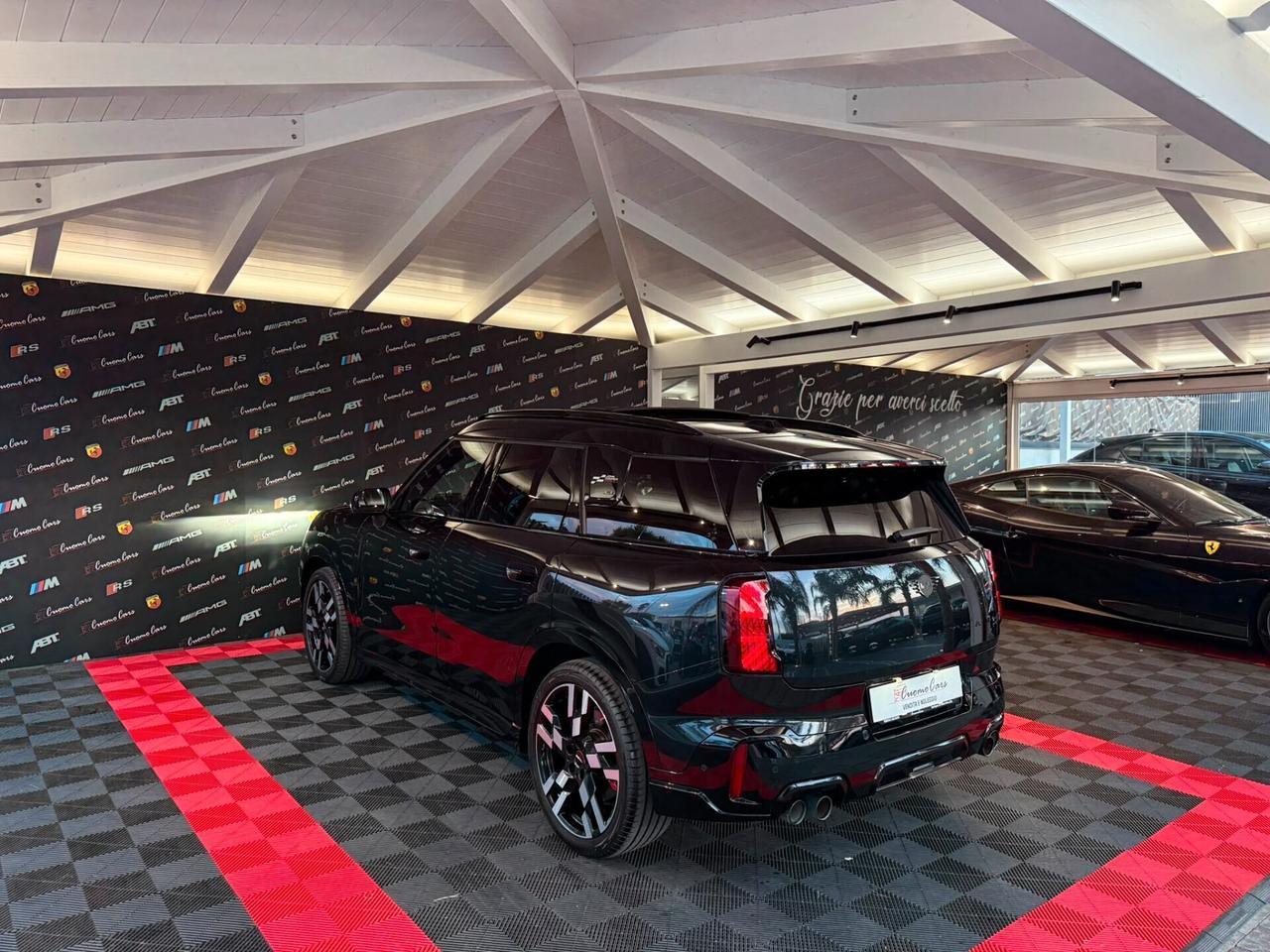 Mini John Cooper Works Countryman ALL4 JCW