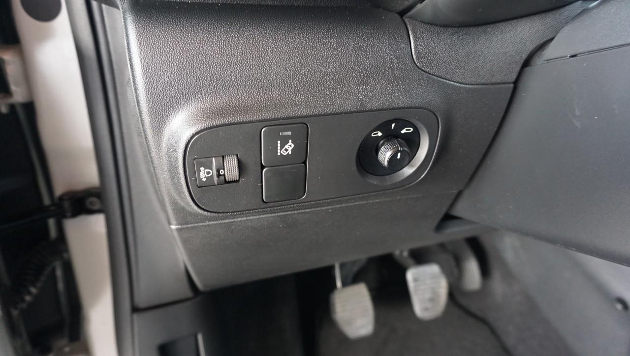 Citroen C3 1.2 puretech Shine 82cv