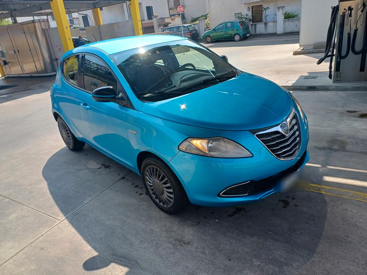 Lancia Ypsilon 1.2 69 CV 5 porte S&S Gold 2014