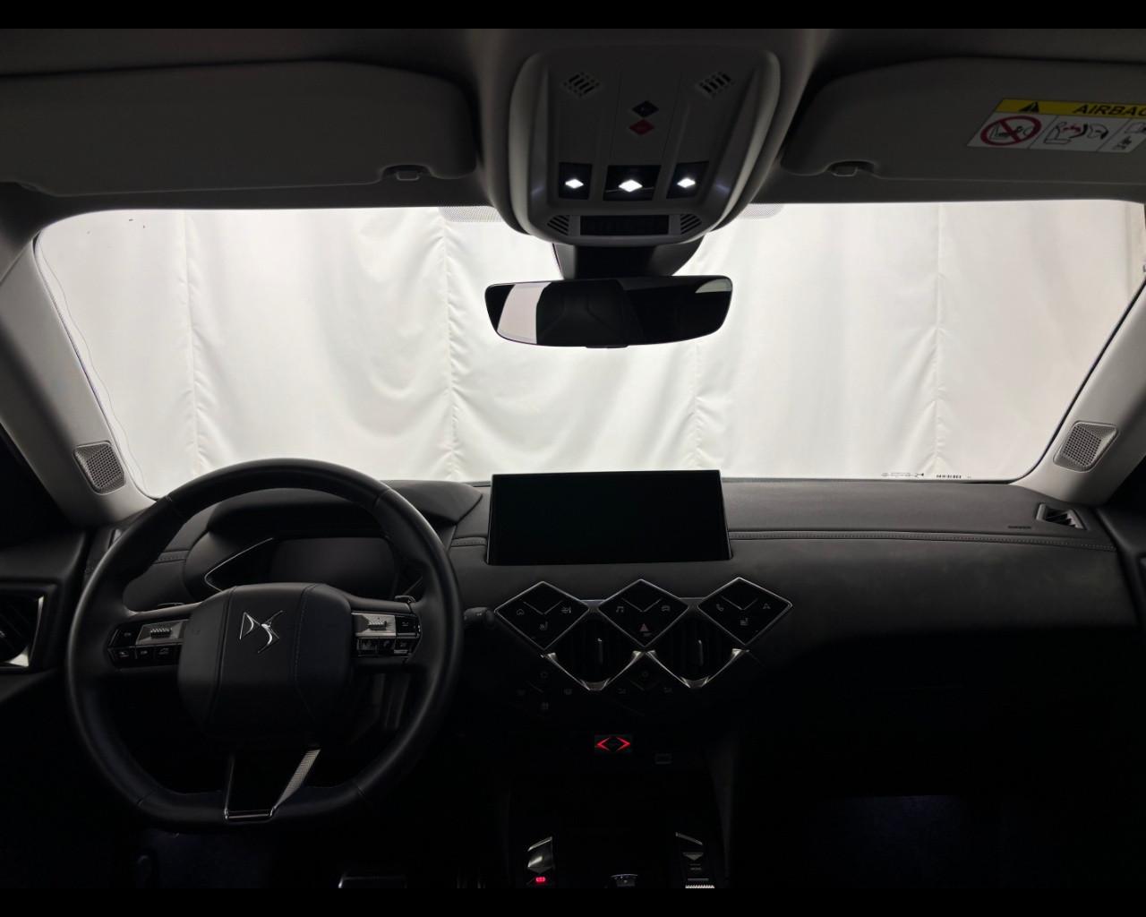 DS AUTOMOBILES DS3 1.5 bluehdi Opera 130cv auto