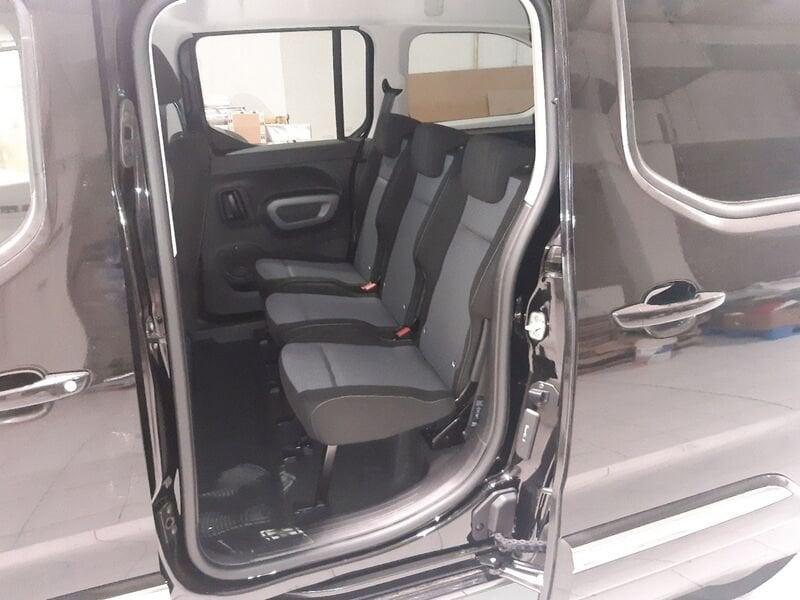 Toyota Proace City Verso 1.5D 130 CV S&S Long Luxury