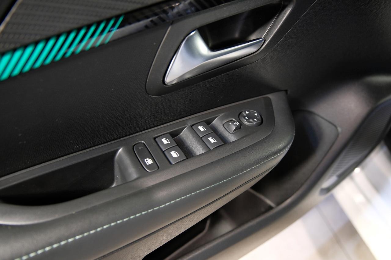 Peugeot 208 PureTech 100 Stop&Start 5 porte Allure