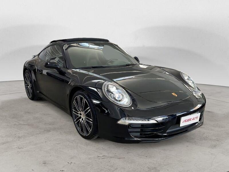 Porsche 911 CARRERA Coupe black edition