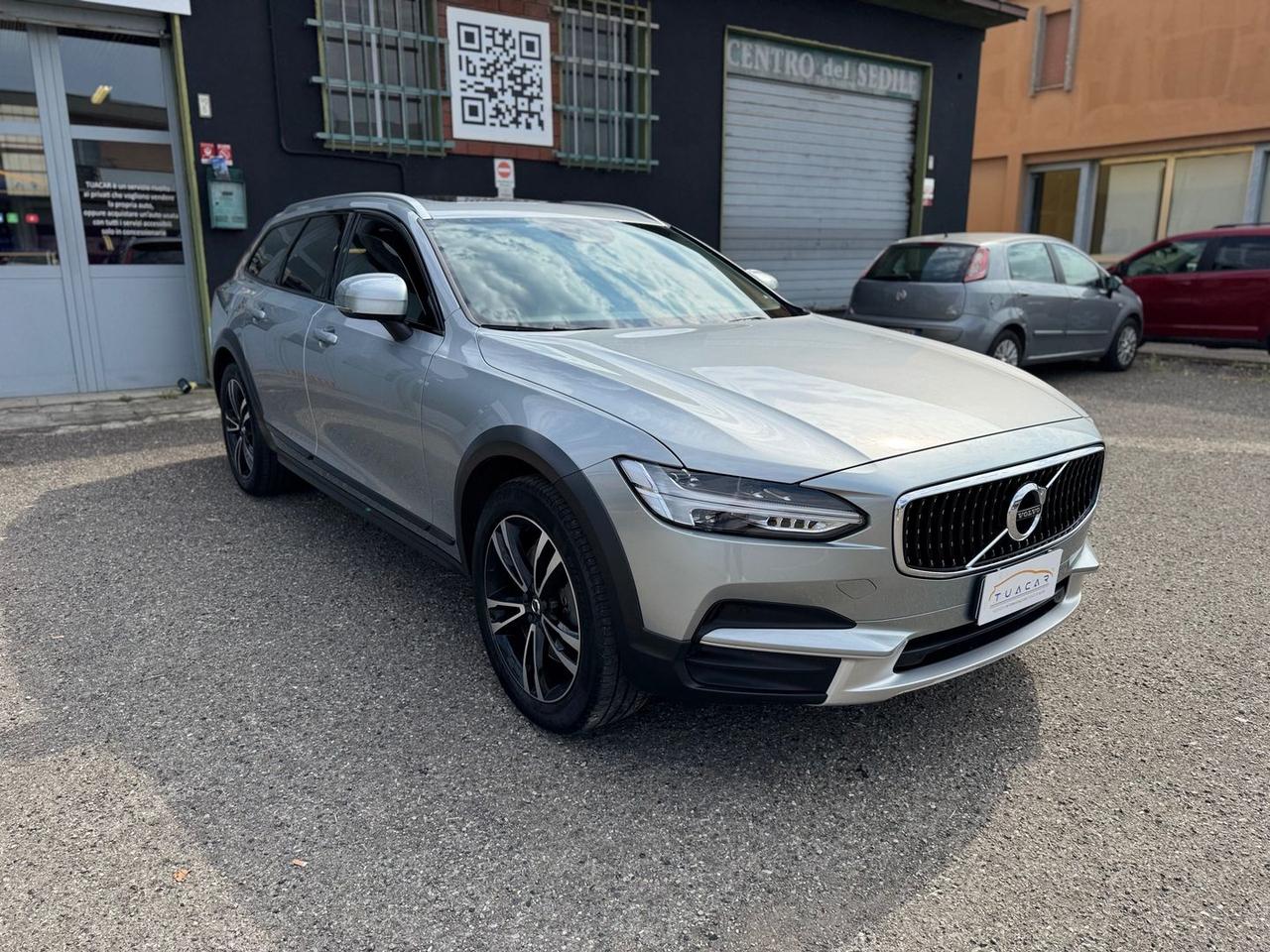 Volvo V40 Cross Country Momentum 2.0 T5 #5705