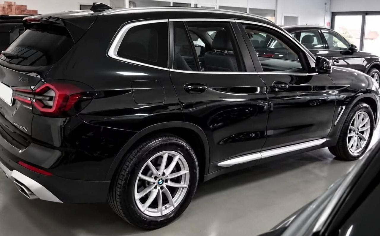 Bmw X3 xDrive20d 48V 4x4 con tetto panoramico