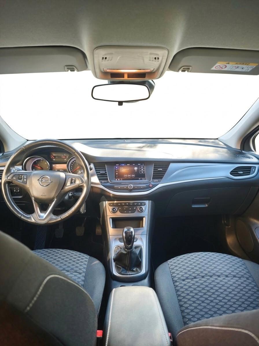 Opel Astra 1.5 CDTI 105 CV S&S 5 porte Business Elegance