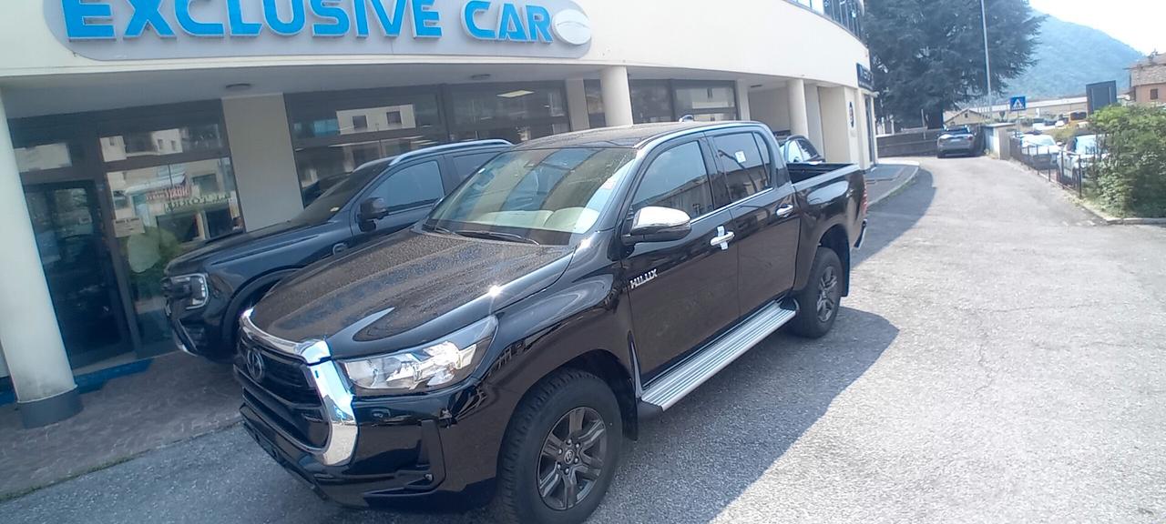 Toyota Hilux 2.8 D-4D 4WD 4 porte DoubleCab Lounge My 25