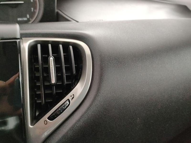 Lancia Ypsilon Ypsilon 1.2 69 CV 5 porte Gold