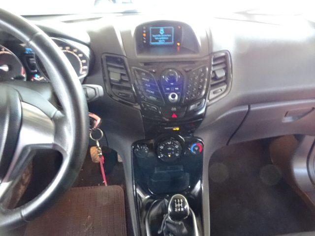 FORD Fiesta 1.5 TDCi 75CV 5 porte Titanium