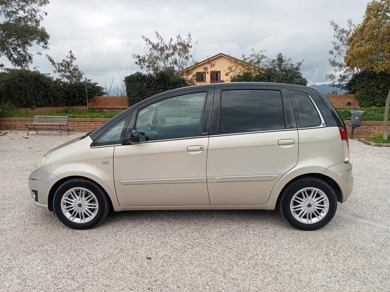 Lancia MUSA 1.6 Multijet Oro 2010