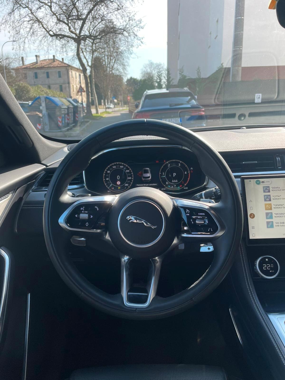 Jaguar F-Pace 2.0 D 163 CV AWD aut. R-Dynamic S N1 AUTOCARRO