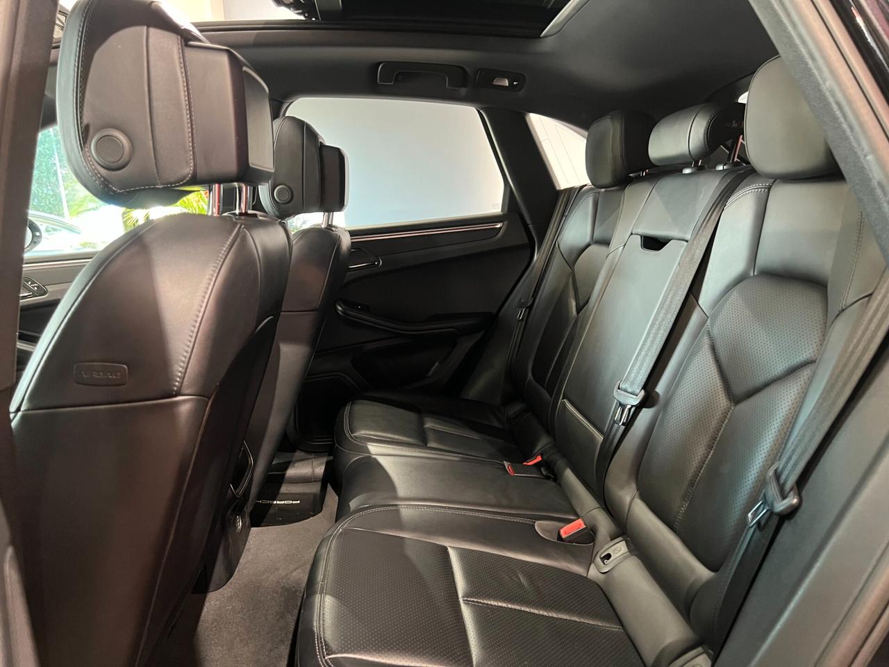 Porsche Macan 2.0 TETTO