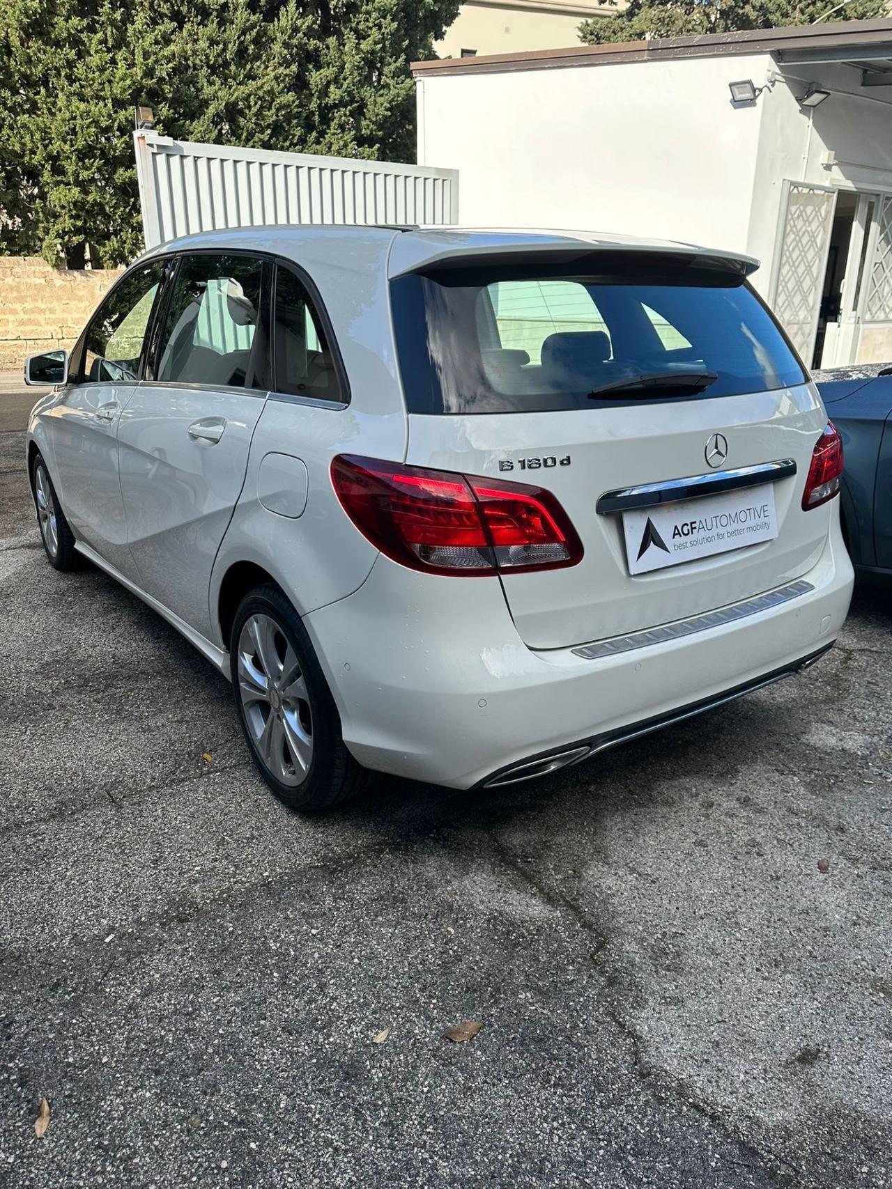 Mercedes-benz B 180 B 180 d Automatic Premium