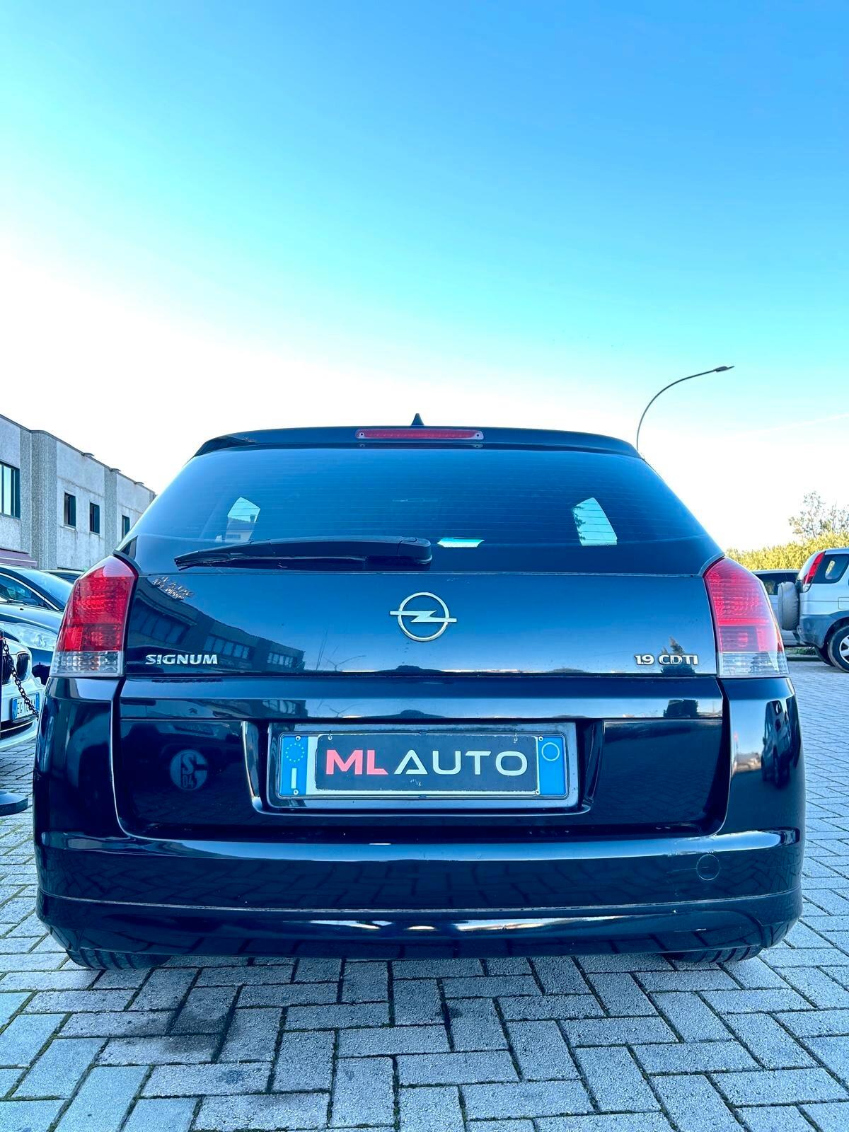 Opel Signum 1.9 CDTI 120CV Cosmo