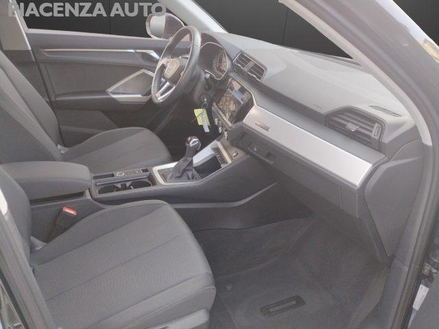 AUDI Q3 35 TDI S tronic.VIRTUAL.NAVI.LED