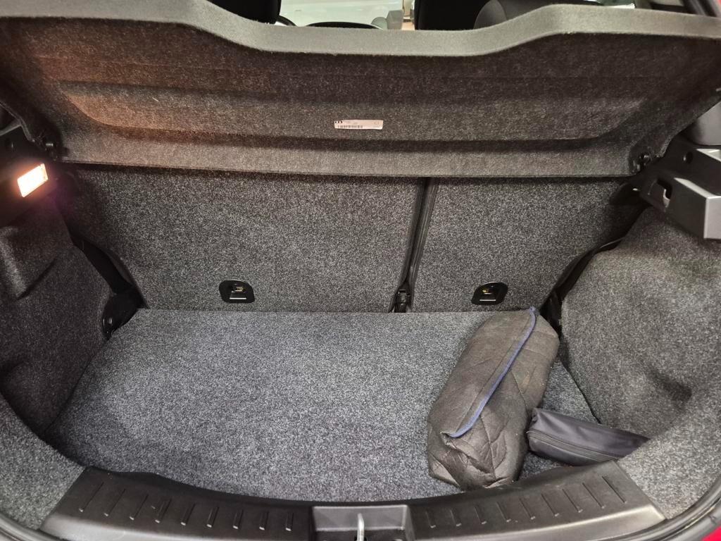 Lancia Ypsilon 1.2 69 CV 5 porte GPL Ecochic Silver