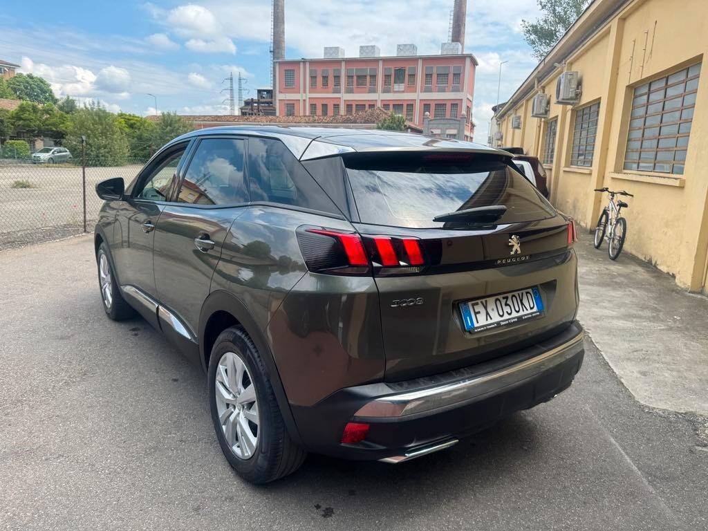 Peugeot 3008 BlueHDi 130 S&S EAT8 Allure