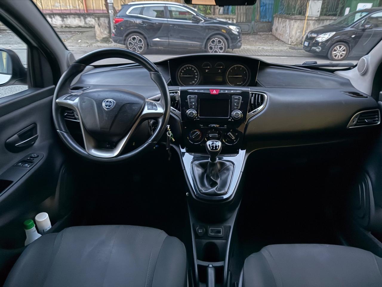 Lancia Ypsilon 2018 - 1.3 MJT 16V 95 CV 5 porte S&S Gold
