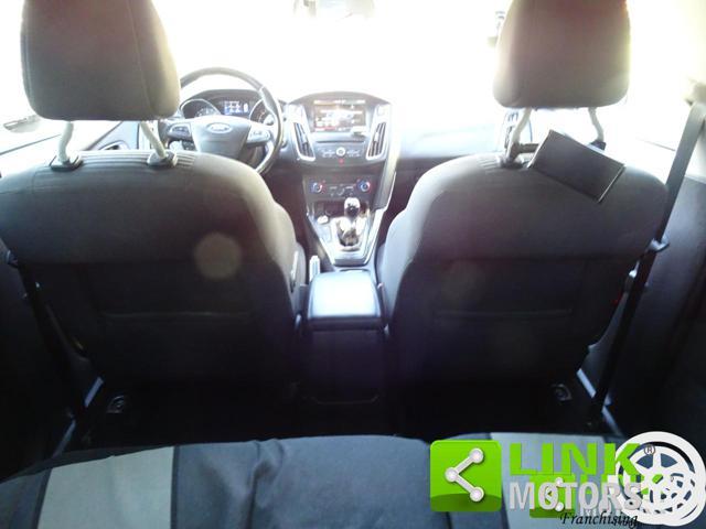 FORD Focus Titanium