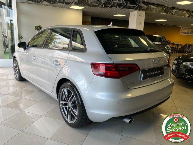 AUDI A3 SPB 1.6 TDI 105cv S tronic *LED*NAVI