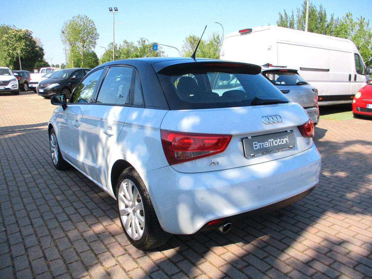 Audi A1 Sportback 1.6 tdi Ambition s-tronic OK NEOPAT.