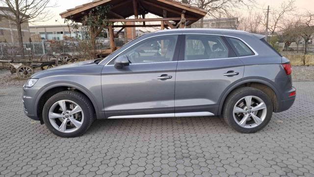 AUDI Q5 2.0 TDI quattro S tronic S line plus