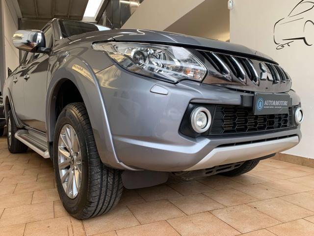 Mitsubishi L200 L200 d.cab 2.4d IntenseDiamondPack 4wd 181cv autN1