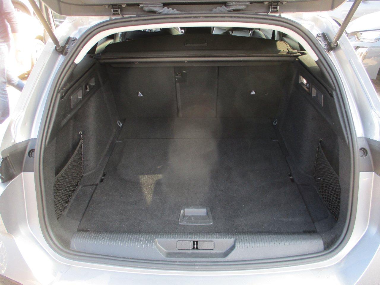 Peugeot 308 SW 1.2 puretech t Allure s&s 130cv eat8