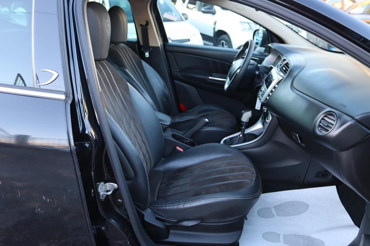 Lancia Delta 1.6 MJT DPF Platino