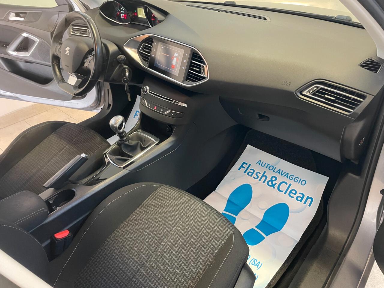 Peugeot 308 1.5 130 CV BlueHDi GT Line 106.00 KM! DISTRIBUZIONE TAGLIANDATA