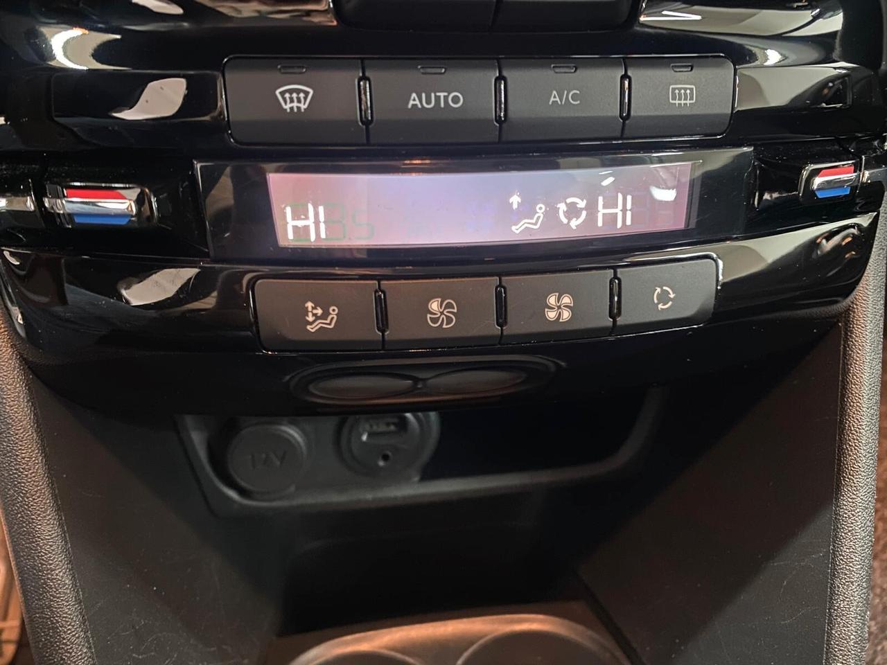 Peugeot 208 BlueHDi 100 5 porte Allure