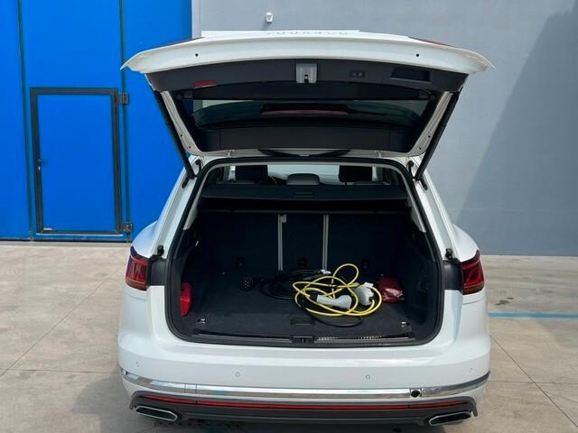 Volkswagen Touareg 3.0 V6 TSI eHybrid Elegance