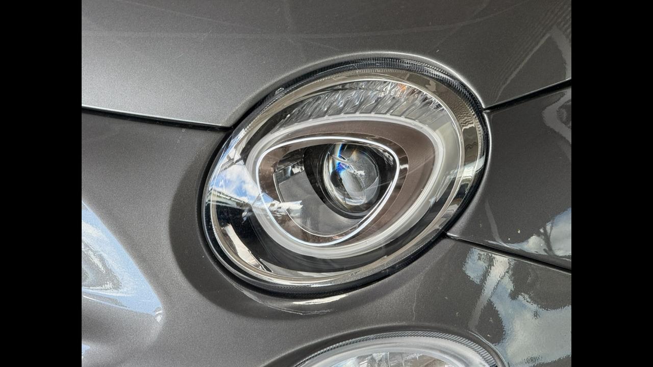 FIAT 500 III - 500C 1.0 hybrid Dolcevita 70cv