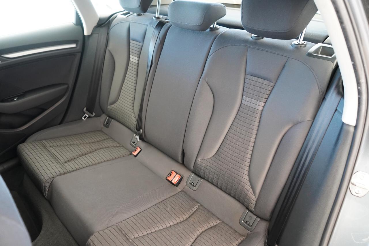 Audi A3 SPB 1.6 TDI 110 Cv S tronic Ambition