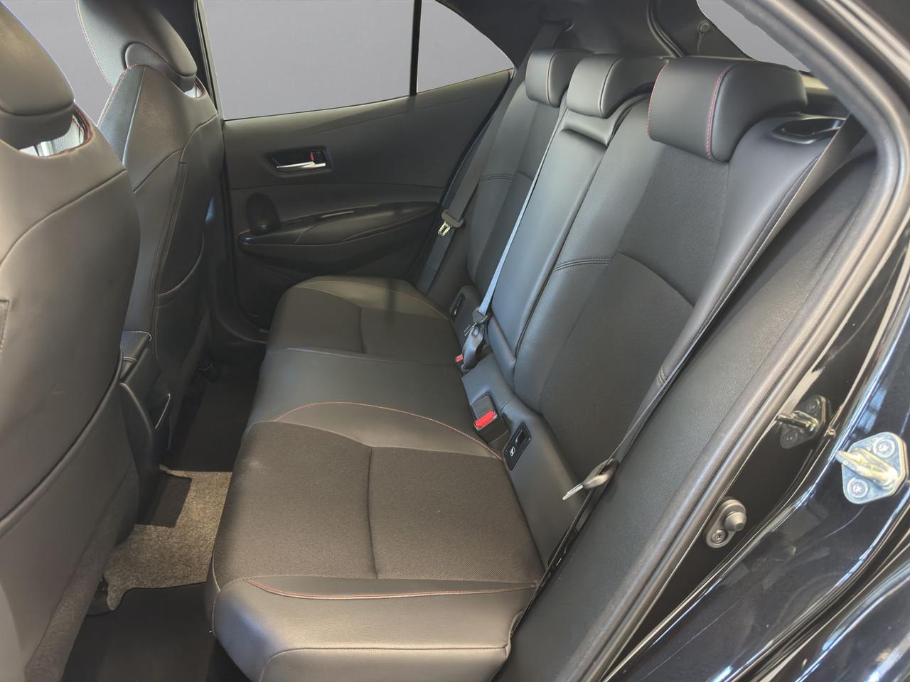 Toyota Corolla 2.0h GR Sport auto