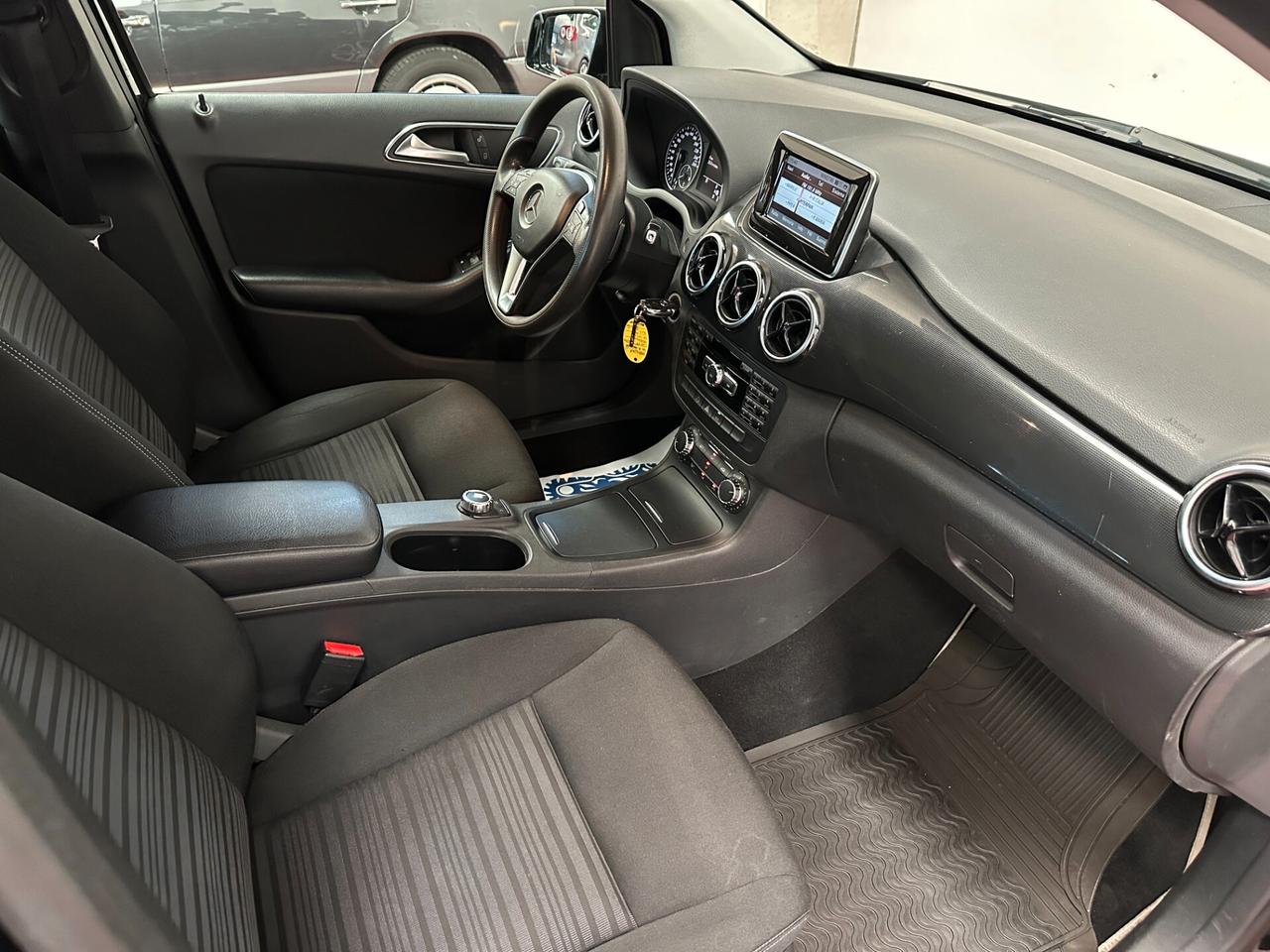 Mercedes-benz B 180 CDI Automatic Executive