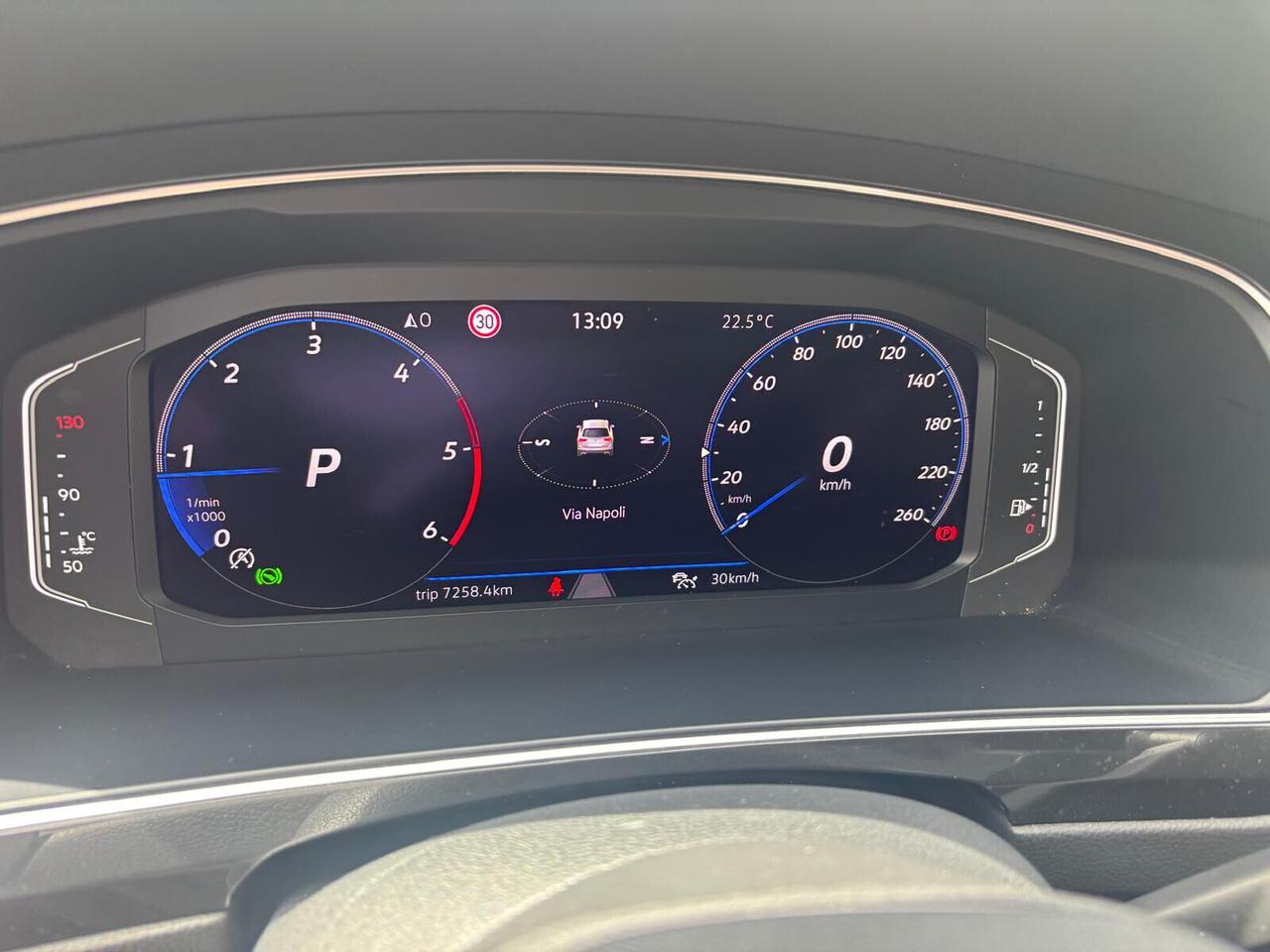 Volkswagen Tiguan 2.0 TDI 150 CV SCR DSG R-Line