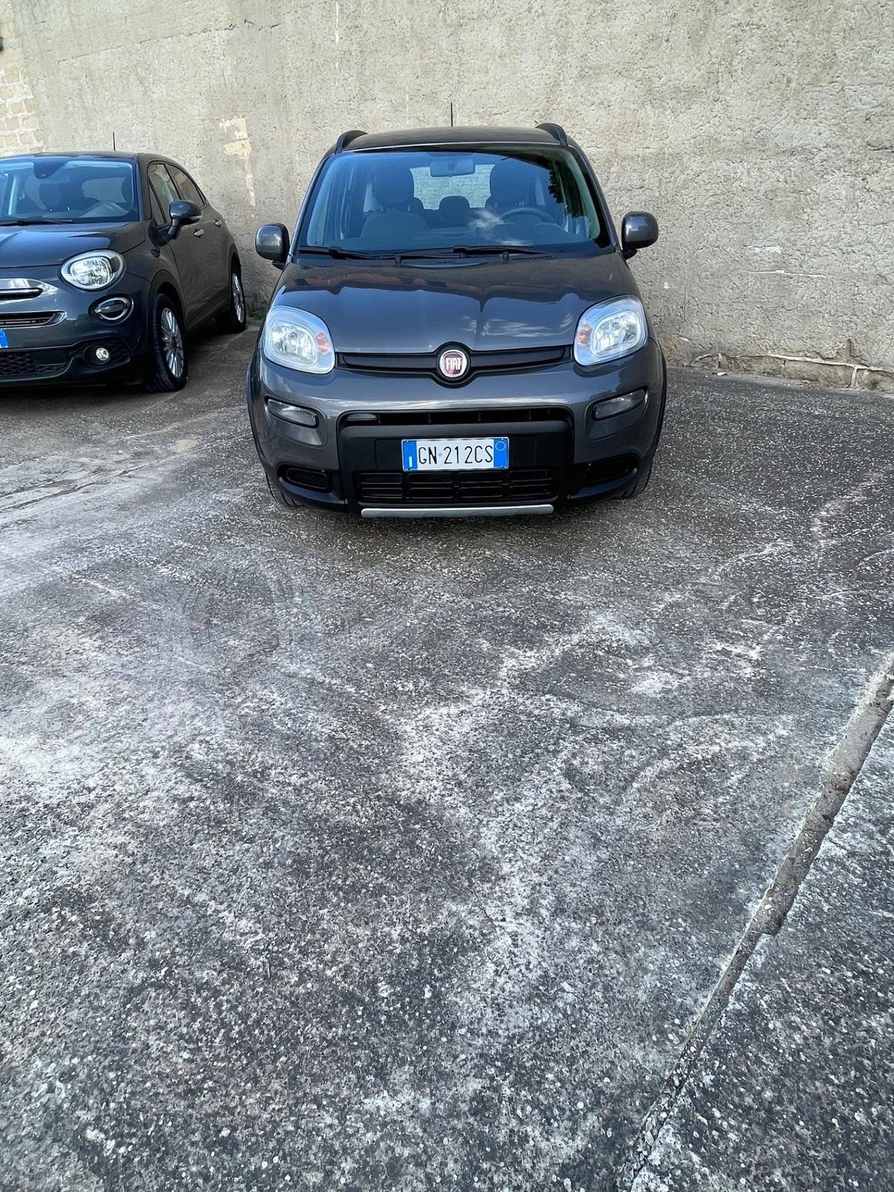 Fiat Panda 1.0 FireFly S&S Hybrid Garmin