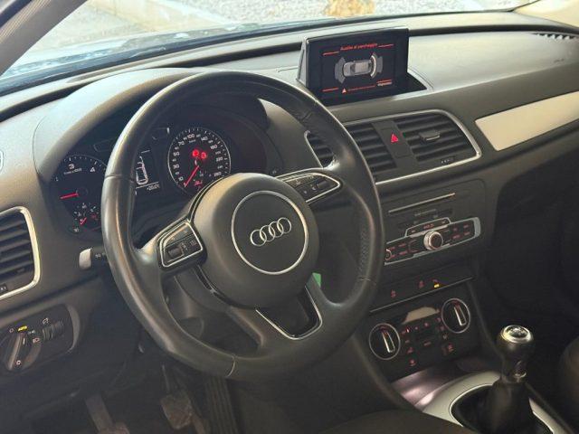 AUDI Q3 2.0 TDI 120 CV Business