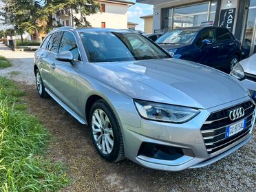 Audi A4 Avant 35 2.0 tdi mhev Business Advanced 163cv s-tronic