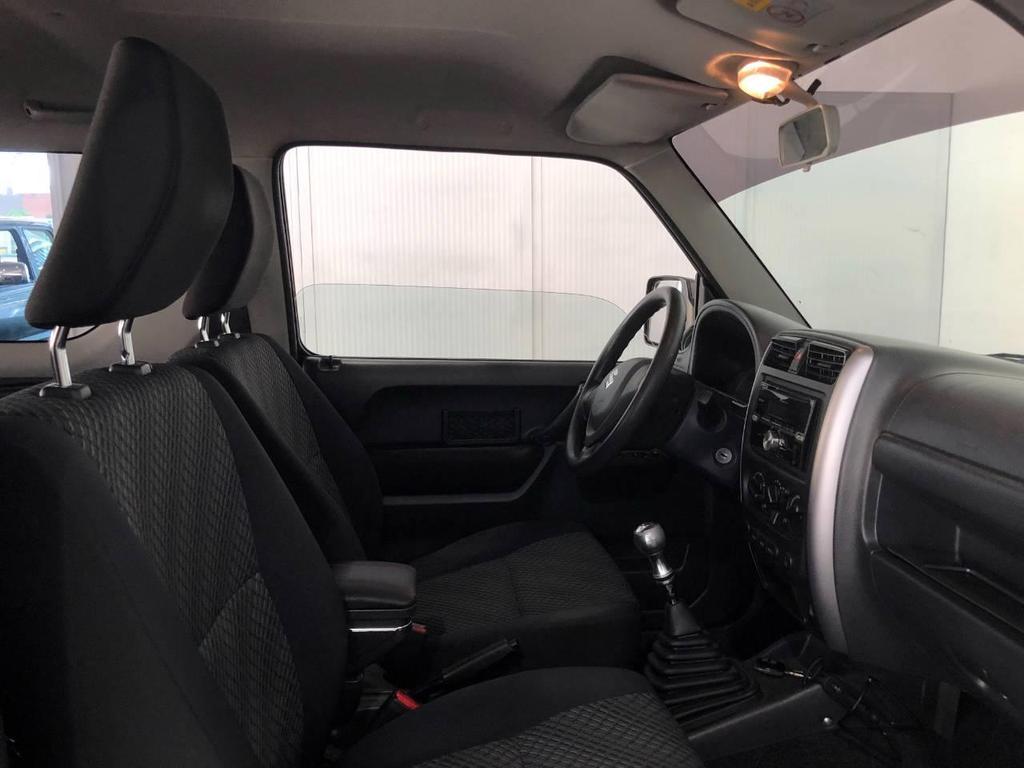Suzuki Jimny 1.3 VVT Evolution 4WD