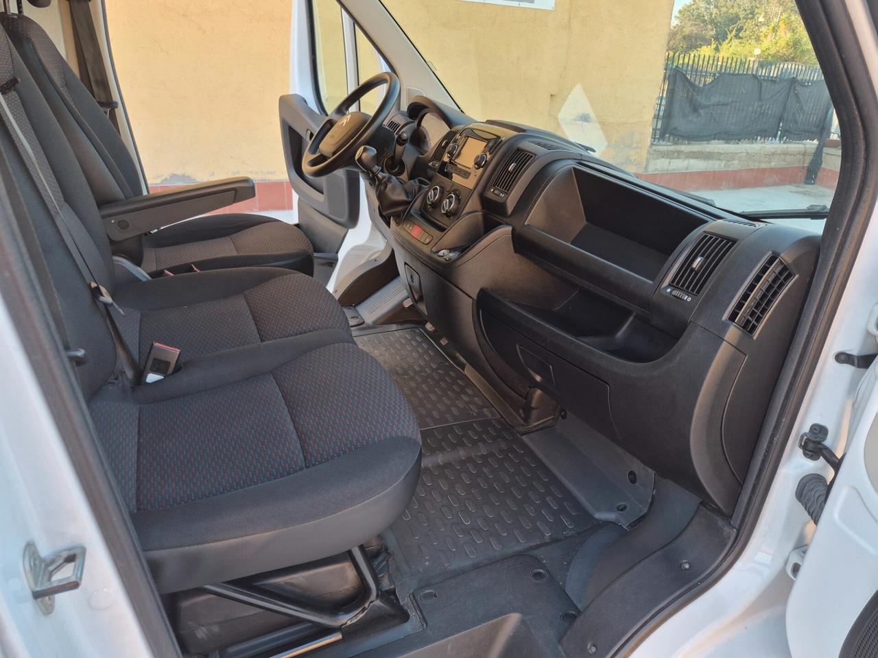 Citroen Jumper 35 L3H2 BlueHDi 140cv Business