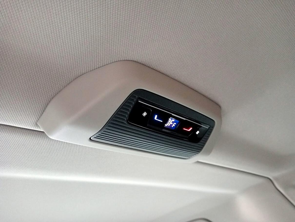 Volkswagen T7 Multivan 1.5 PHEV 4motion 245cv IQ LED GANCIO PORTE ELETTRICHE