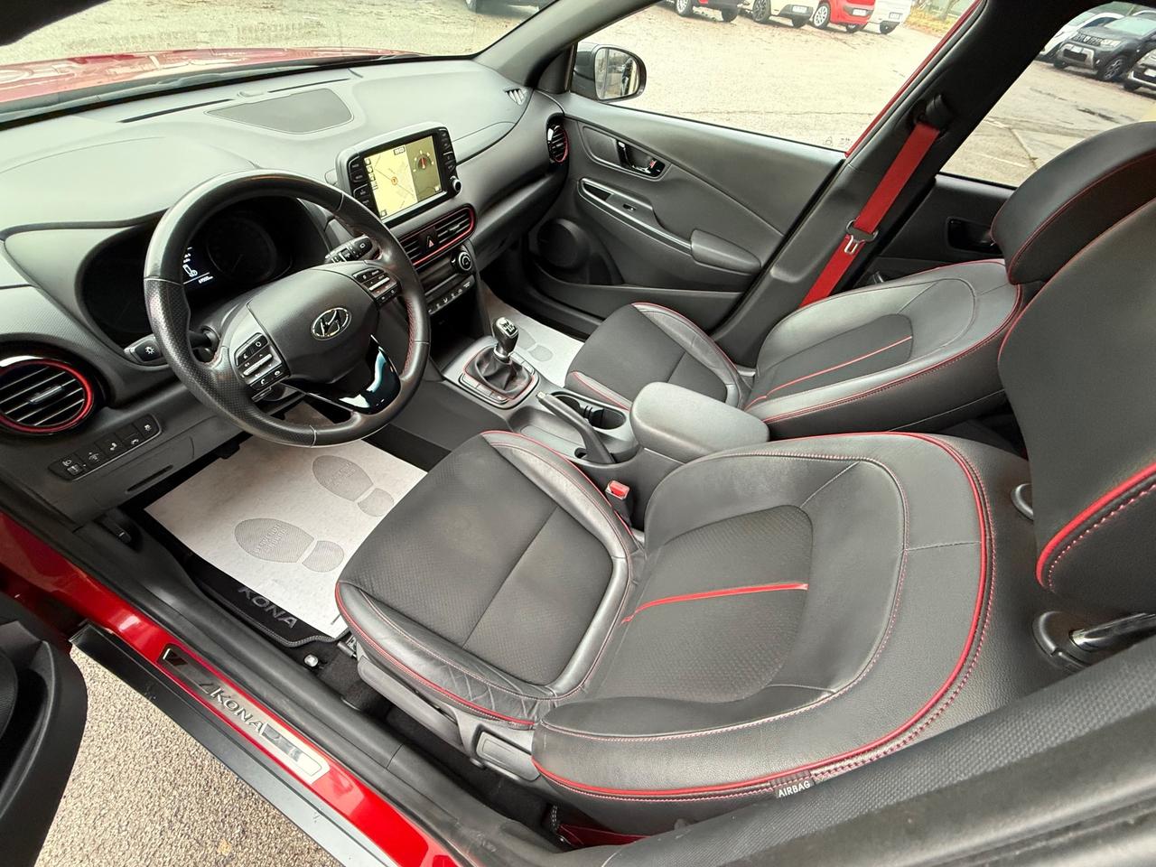 Hyundai Kona 1.0 T-GDI Xpossible - Neopatentati